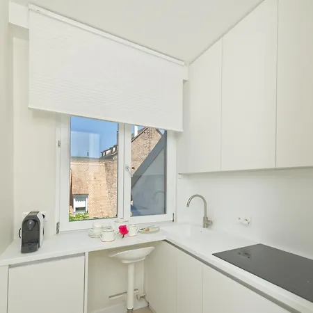 Le Carre D Or Terrasse Vue Cathedrale Strasbourg